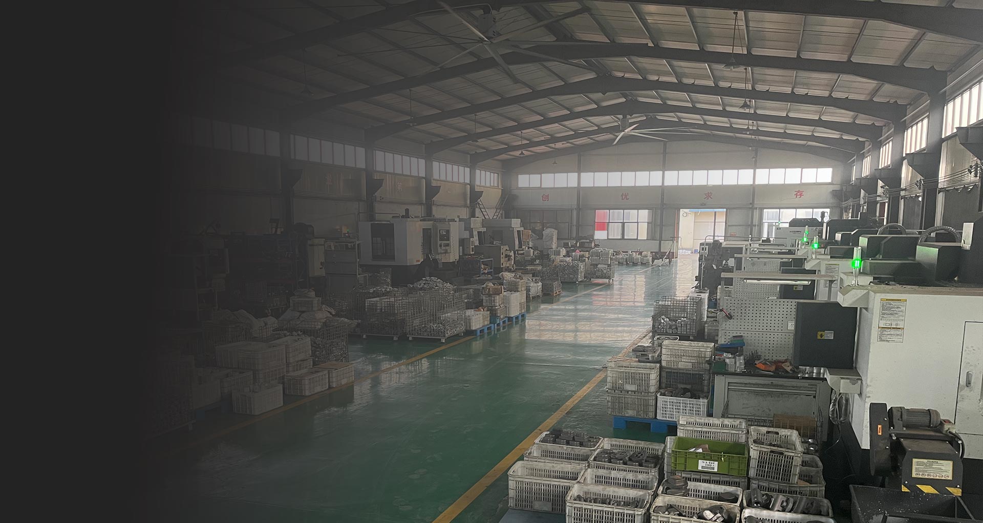 卓越的(de)液壓成形技(jì)術(shù)團隊